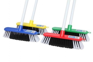KITCHEN BROOM WITH HANDLE    10419 - Click for more info